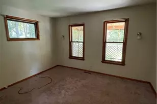 211 W 58th St, Ashtabula, OH 44004 - Photo 10