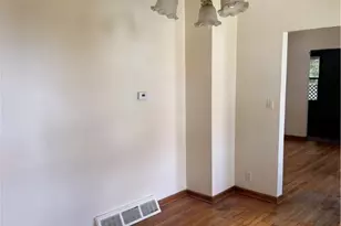 211 W 58th St, Ashtabula, OH 44004 - Photo 12