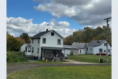 814 Richards Avenue, Ashtabula, OH 44004 - Photo 2