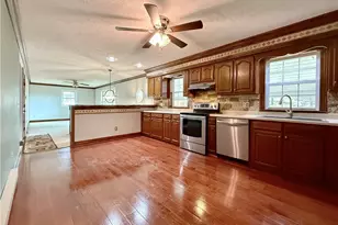 905 Ridgewood Blvd, Belpre, OH 45714 - Photo 18