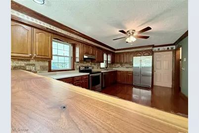 905 Ridgewood Boulevard, Belpre, OH 45714 - Photo 16