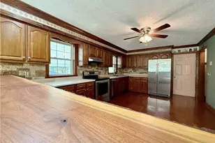 905 Ridgewood Blvd, Belpre, OH 45714 - Photo 16