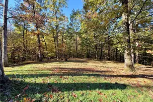 905 Ridgewood Blvd, Belpre, OH 45714 - Photo 12