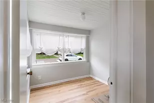 345 E Indiana Ave, Sebring, OH 44672 - Photo 12