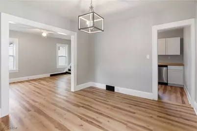 345 E Indiana Avenue, Sebring, OH 44672 - Photo 10