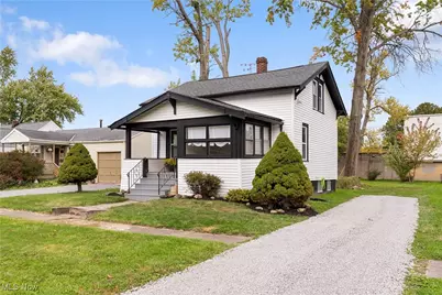 345 E Indiana Avenue, Sebring, OH 44672 - Photo 1