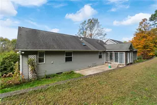 9732 Erie Ave SW, Beach City, OH 44608 - Photo 34