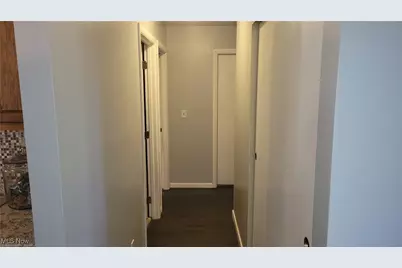 2850 Watson Way, Zanesville, OH 43701 - Photo 12