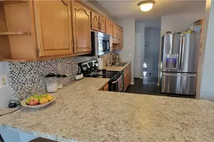 2850 Watson Way, Zanesville, OH 43701 - Photo 4