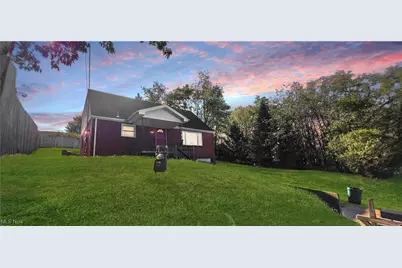 337 Greenbrier Rd, Weirton, WV 26062 - Photo 1