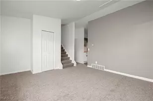 4543 Norfolk Ave, Lorain, OH 44055 - Photo 4