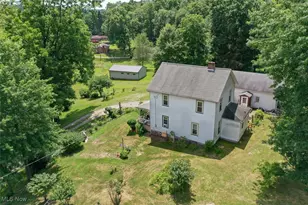 1728 Tall Timber Rd NE, New Philadelphia, OH 44663 - Photo 2