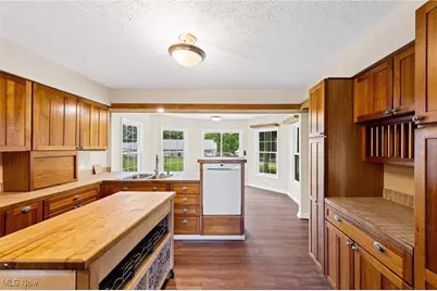 939 State Route 303, Streetsboro, OH 44241 - Photo 8