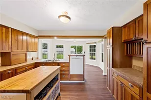 939 State Route 303, Streetsboro, OH 44241 - Photo 8