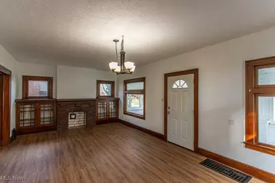 154 S Schenley Avenue, Youngstown, OH 44509 - Photo 6