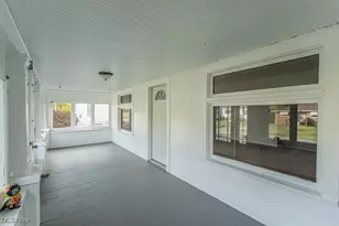 154 S Schenley Ave, Youngstown, OH 44509 - Photo 4