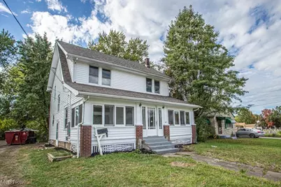 154 S Schenley Avenue, Youngstown, OH 44509 - Photo 2