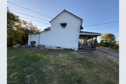 33855 State Route 800, New Matamoras, OH 45767 - Photo 2