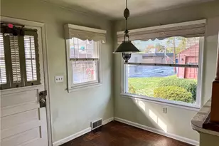 22 N Arlington Ave, Niles, OH 44446 - Photo 10