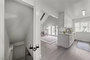 375 Big Bend Cir, Barberton, OH 44203 - Photo 22