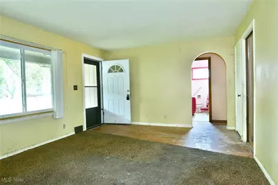 1200 Patchen Avenue SE, Warren, OH 44484 - Photo 8