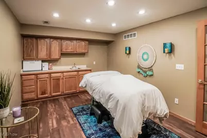 11316 Cleveland Avenue NW, Uniontown, OH 44685 - Photo 42