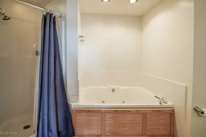 11316 Cleveland Avenue NW, Uniontown, OH 44685 - Photo 28