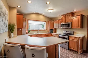 11316 Cleveland Ave NW, Uniontown, OH 44685 - Photo 14