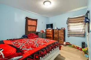 2303 Bollinger Ave NE, Canton, OH 44705 - Photo 12