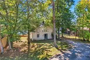 26223 Wildwood Dr, Beloit, OH 44609 - Photo 4