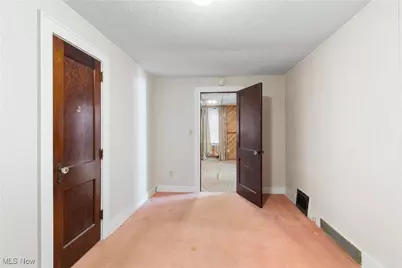 313 Southeast Avenue, Tallmadge, OH 44278 - Photo 24