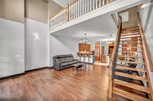 38514 N Beachview Rd, Willoughby, OH 44094 - Photo 8