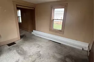 1427 4th St NE, Canton, OH 44704 - Photo 2