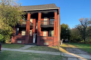 2237 E 73rd St, Loveland, OH 44103 - Photo 2