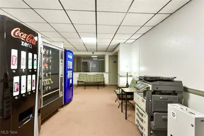 12700 Lake Avenue #801, Oakwood, OH 44107 - Photo 26