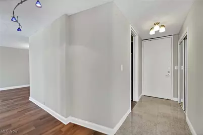 12700 Lake Avenue #801, Oakwood, OH 44107 - Photo 2