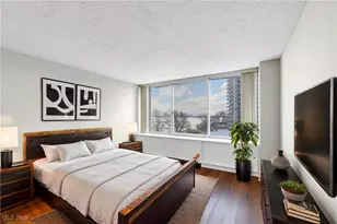 12700 Lake Ave, Oakwood, OH 44107 - Photo 14