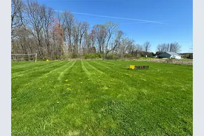 1173 Manchester Avenue SW, North Lawrence, OH 44666 - Photo 8