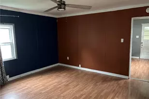 1752 Chester Ave, Wellsville, OH 43968 - Photo 4