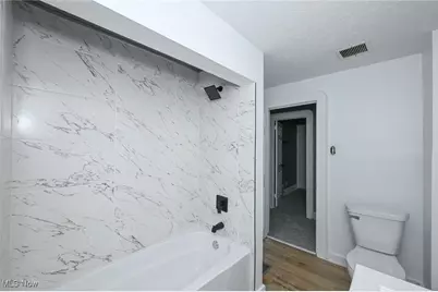 1074 Linden Avenue, Akron, OH 44310 - Photo 32