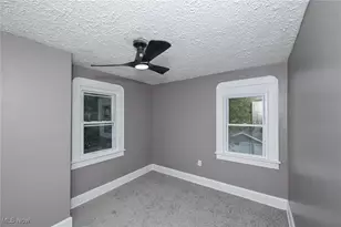 1074 Linden Ave, Akron, OH 44310 - Photo 30