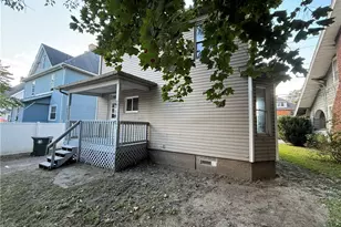 204 Broad Ave NW, Canton, OH 44708 - Photo 8