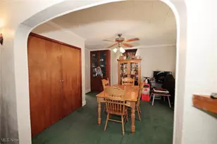 152 Pennsylvania Ave, Chester, WV 26034 - Photo 10