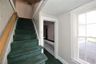 152 Pennsylvania Ave, Chester, WV 26034 - Photo 16