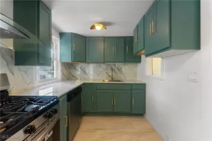 237 Watson St, Lowellville, OH 44436 - Photo 12