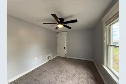 1305 Curtis Street, Akron, OH 44301 - Photo 10