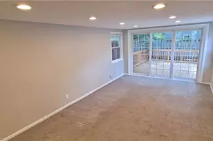 17718 Lomond Blvd, Huber Heights, OH 44122 - Photo 6