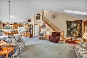 1073 Ashview Dr, Madison, OH 44057 - Photo 10