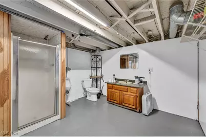 1825 Treadway, Loveland, OH 44109 - Photo 38