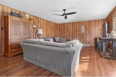 1046 W Ohio Avenue, Sebring, OH 44672 - Photo 6